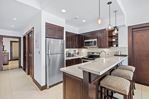 Condo, Ocean View | Private kitchen