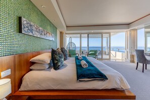 Studiosuite – deluxe, sjøutsikt | Sengetøy av topp kvalitet, minibar, lydisolert og wi-fi (inkludert)