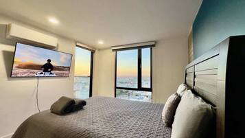 1 dormitori, planxa i posts de planxar, wifi i roba de llit