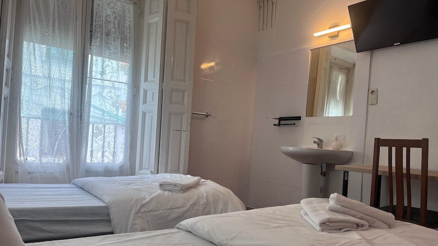 Hostal Alonso No Limit Madrid