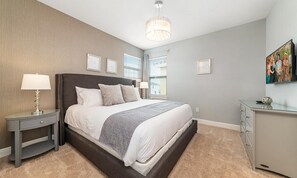 6 bedrooms, iron/ironing board, WiFi, bed sheets
