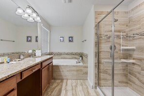 Hair dryer, towels - Last Minute Disney Getaway! Private Pool, Hot Tub & Game Room. Book Now! #65375 (Orlando)