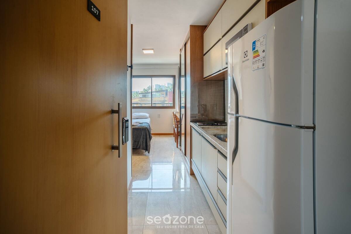 Basic Apartment | Private kitchen