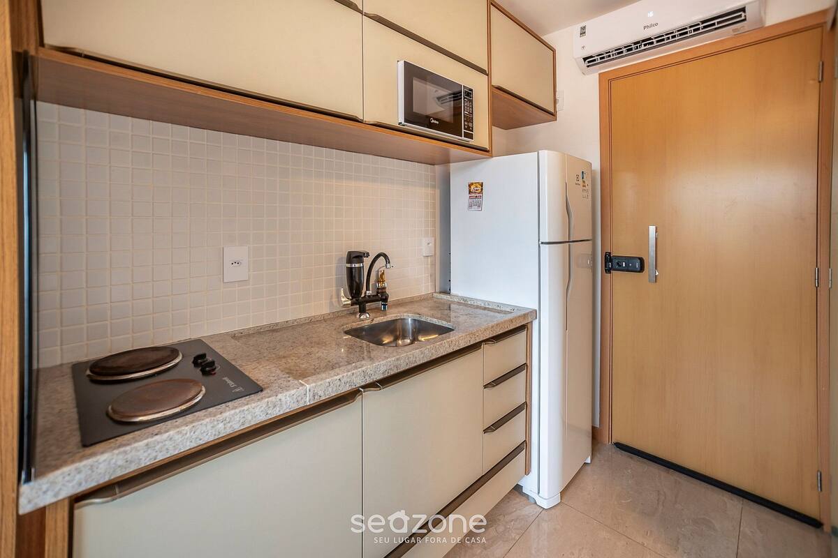 Basic Apartment | Private kitchen