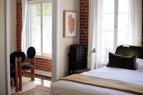 Studio in the heart of Hollywood