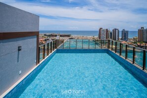 Outdoor pool - SMT - Building 750m From the Beach in Salvador (Salvador)