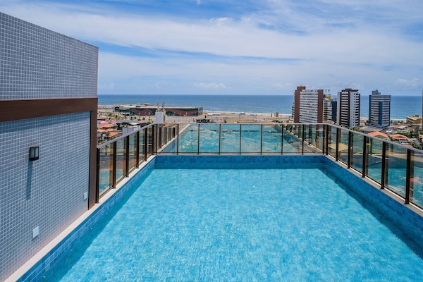 Basic apartman | Medence | Szabadtéri medence