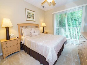 3 bedrooms, iron/ironing board, WiFi, bed sheets - Last Minute Disney Getaway! Townhouse with Private Pool. Book Now! #98623 (Orlando)
