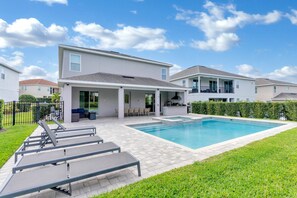 A heated pool - Last Minute Disney! Private Pool, Hot Tub & Themed Bedrooms. Book Now! #113611 (Orlando)