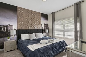 4 chambres, fer et planche à repasser, Wi-Fi, draps fournis