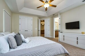 5 Schlafzimmer, Bügeleisen/Bügelbrett, WLAN, Bettwäsche