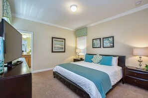 5 bedrooms, iron/ironing board, WiFi, bed sheets