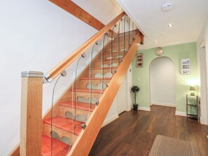 Interior - Criw Newydd (Pwllheli)