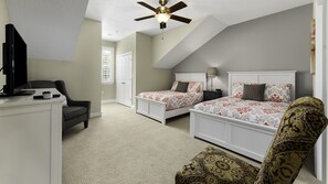 3 bedrooms, iron/ironing board, WiFi, bed sheets