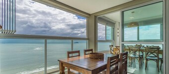 Seafront Condominium With Pool - SHC