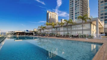 Basic Apartment | Pool | Outdoor pool