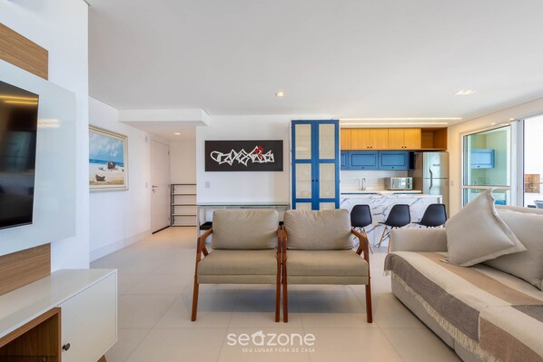 Basic Apartment | Living area