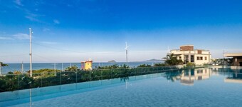 SHC - Condominium With Pool 50m From the Beach in Picarras