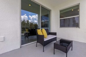 Terrace/patio - Last Minute Disney Getaway! Luxury Condo with Private Balcony. Book Now! #116855 (Orlando)