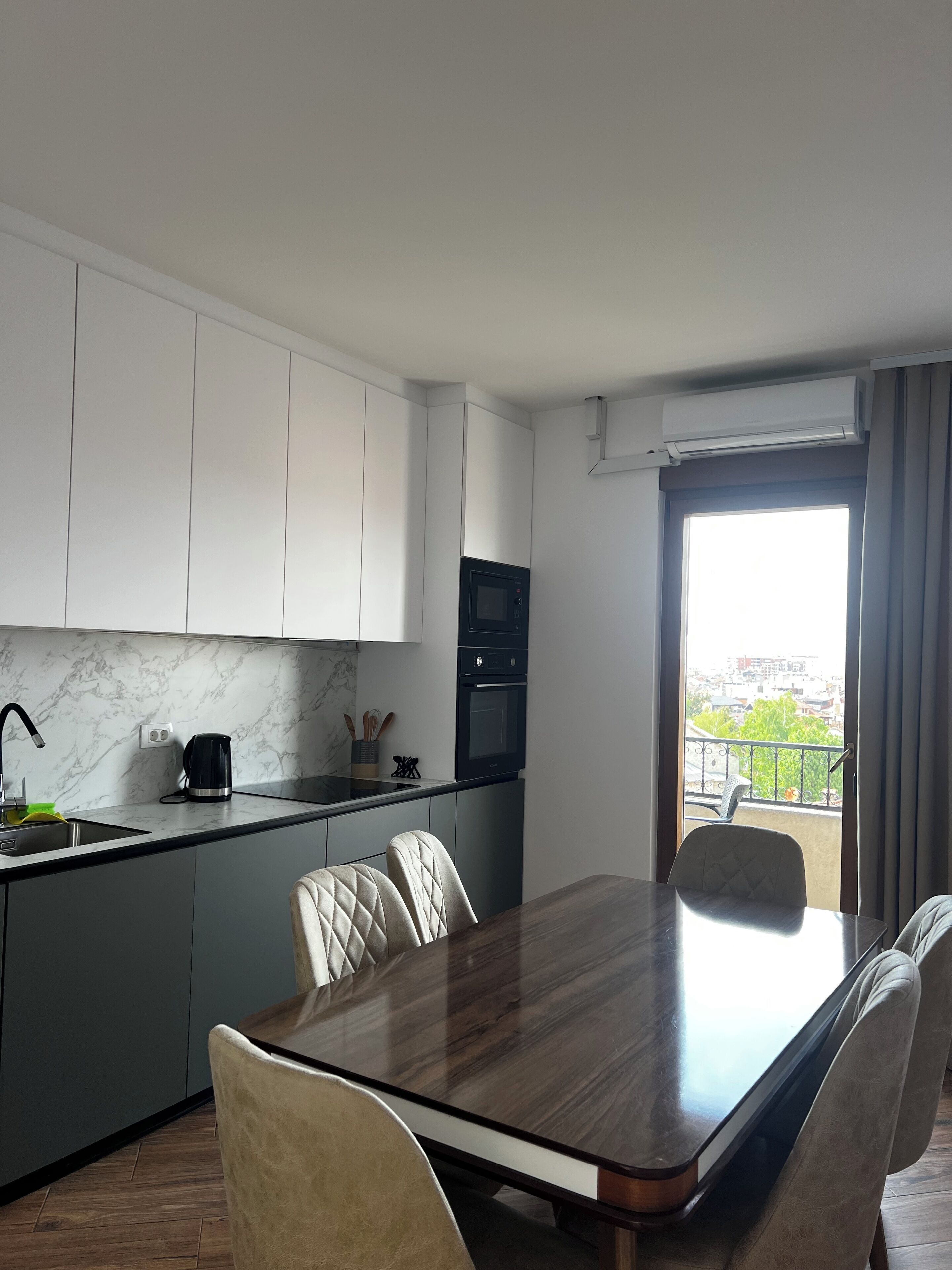 Deluxe Apartment | Private kitchen