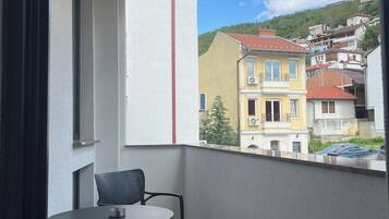 Chambre Triple Confort, vue ville | Vue sur la ville
