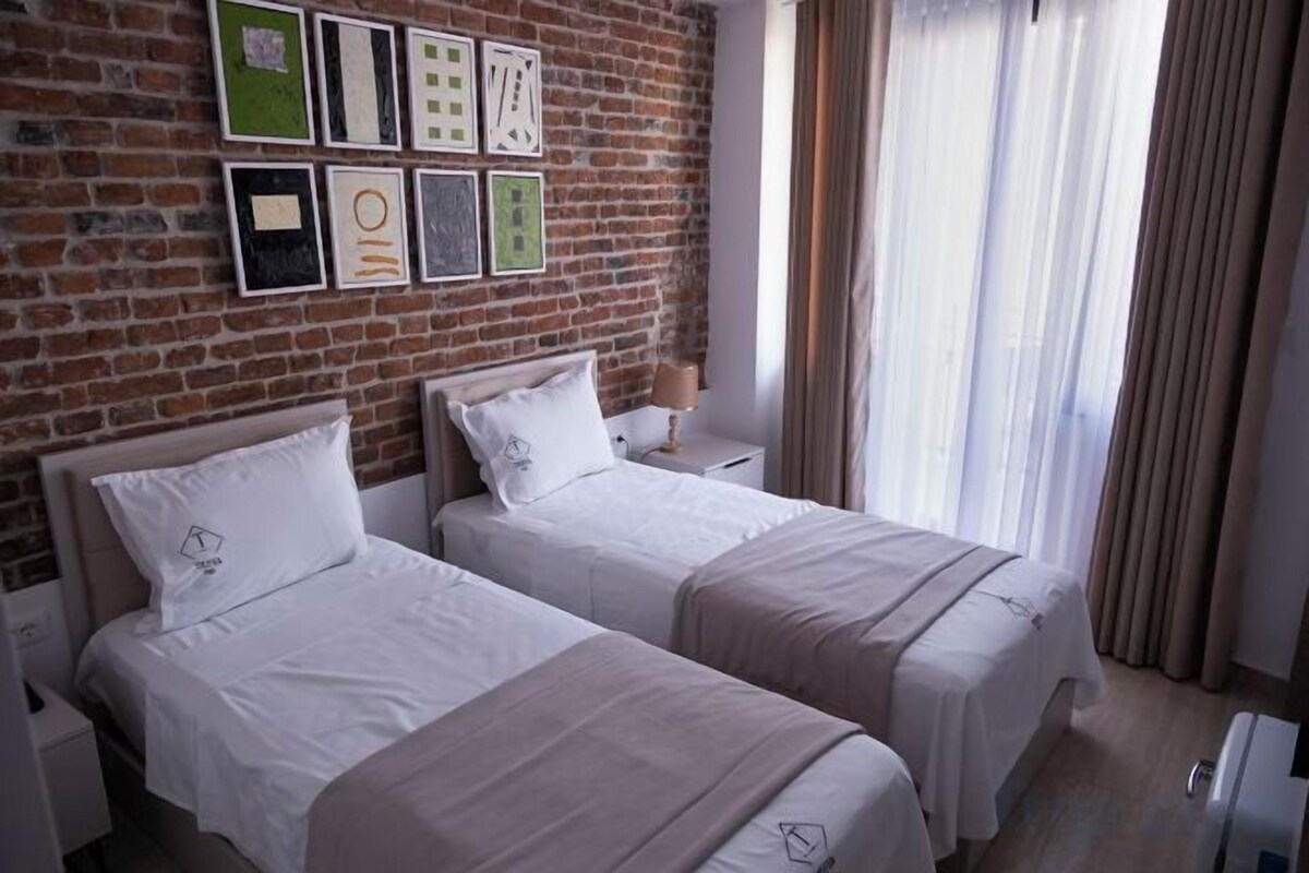 In-room safe, desk, blackout drapes, soundproofing