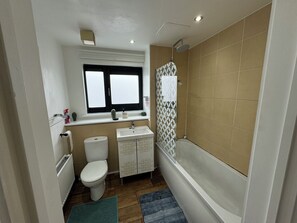 环保洗浴用品、吹风机、坐浴桶、毛巾