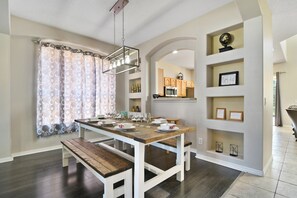 تناول الطعام