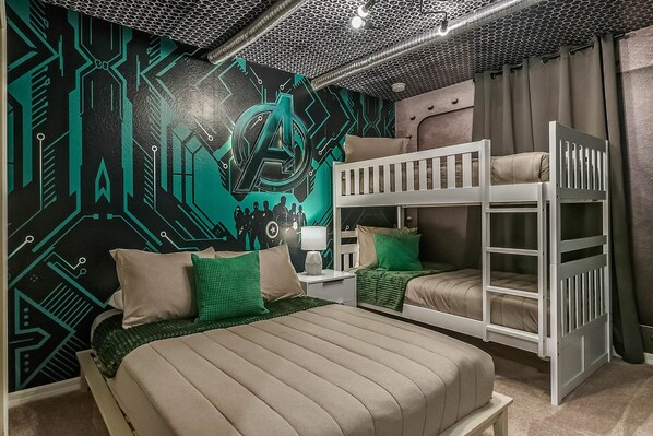 5 bedrooms, iron/ironing board, WiFi, bed sheets