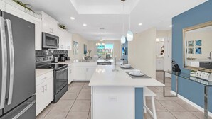 Coffee/tea maker, fridge, microwave, oven - Last Minute Disney Getaway! Themed Bedrooms & Private Balcony. Book Now! #113577 (Orlando)