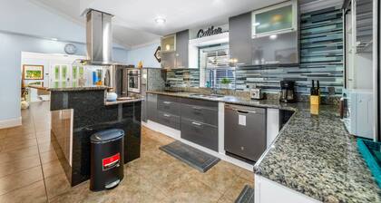 Last Minute Disney Getaway! Private patio & Themed Bedrooms. Book Now! #115909