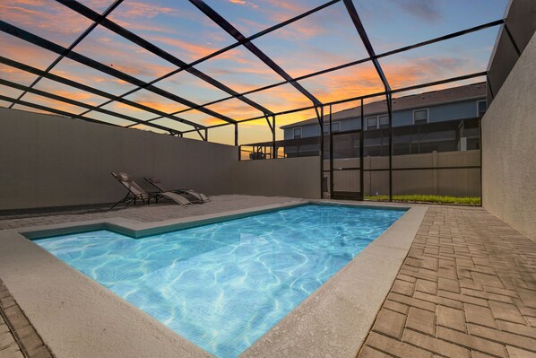 Beheizter Pool