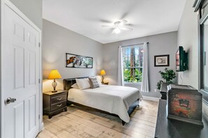 3 Schlafzimmer, Bügeleisen/Bügelbrett, WLAN, Bettwäsche