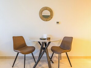 Dining -  Stylish Studio Escape in the Heart of JLT (Dubai)