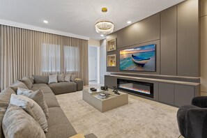 TV connectée, cheminée