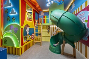 Children's area - Last Minute Disney! Private Pool, Hot Tub, Game Room & Themed Bedrooms. Book Now! #119037 (Orlando)