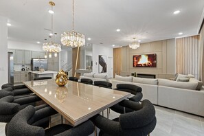 Dining - Last Minute Disney Getaway! Private Pool & Themed Bedrooms. Book Now! #119039 (Orlando)