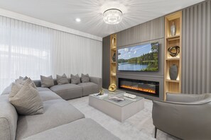 TV connectée, cheminée