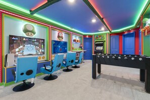 Games room - Last Minute Disney! Private Pool, Hot Tub, Game Room & Themed Bedrooms. Book Now! #118659 (Orlando)