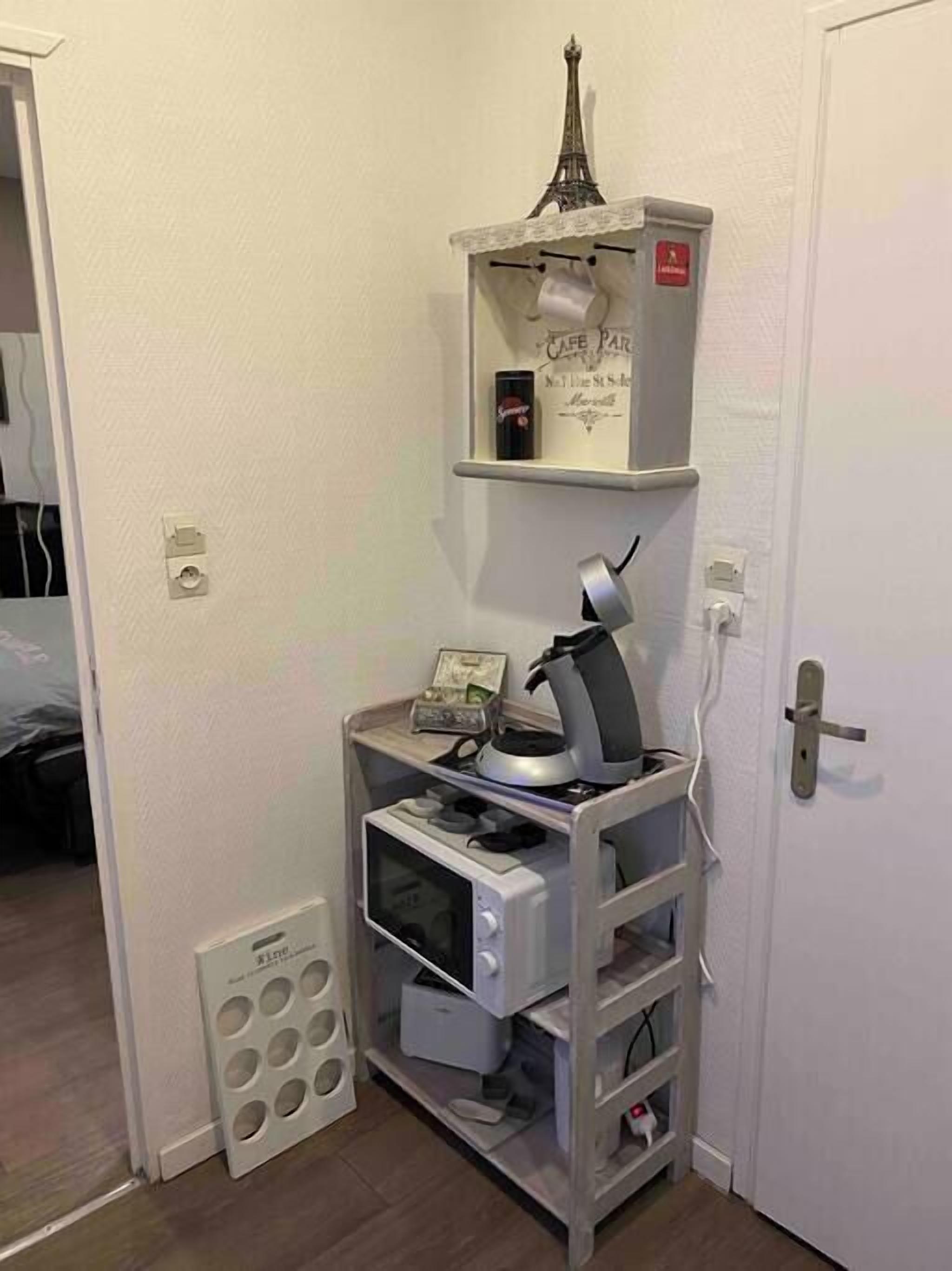 1 chambre, fer et planche à repasser, Wi-Fi, draps fournis