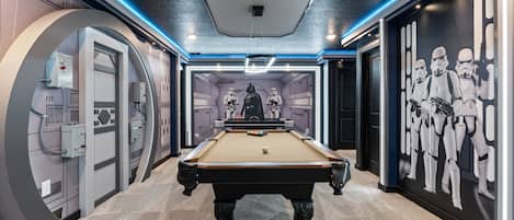 Spielezimmer