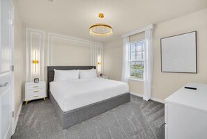 10 habitaciones, tabla de planchar con plancha, wifi y ropa de cama 