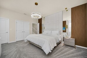 10 quartos, ferros/tábuas de passar roupa, Wi-Fi, roupa de cama