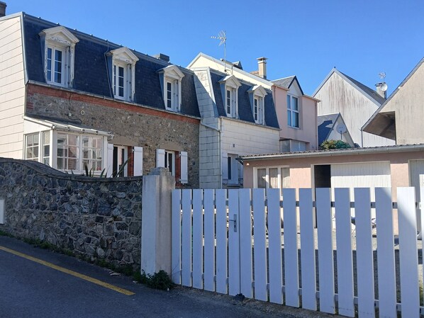 Extérieur