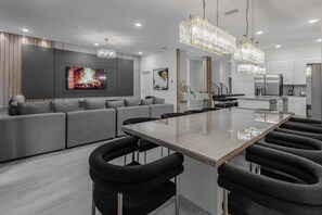 Interior - Last Minute Disney! Private Pool, Hot Tub & Themed Bedrooms. Book Now! #119733 (Orlando)