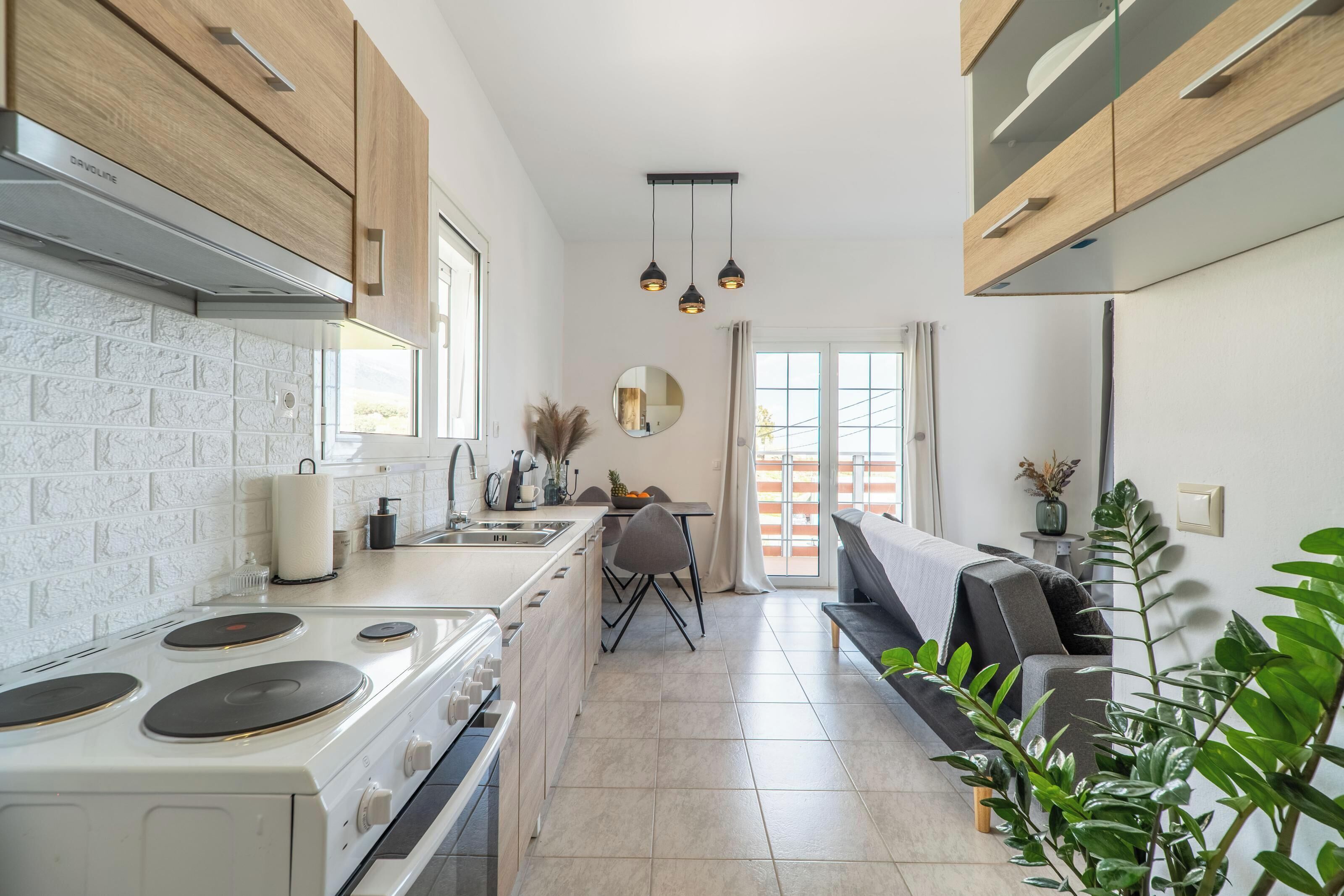 Apartment, Mountain View | Private kitchen | Full-size fridge, oven, stovetop, espresso maker