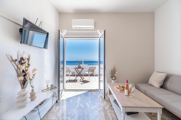 Apartment, Sea View | Living area