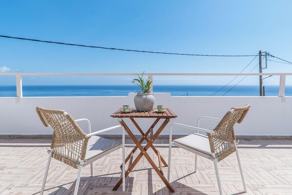Appartamento, vista mare | Vista del balcone