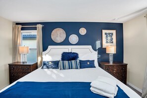 6 bedrooms, iron/ironing board, WiFi, bed sheets