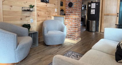 ATV/hiking/biking cozy getaway!